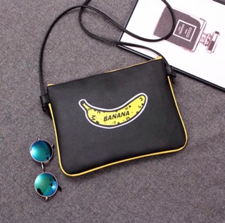 Túi BANANA sale còn 79k