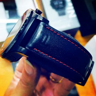 Dây da hybrid 22mm đen chỉ đỏ style Porsche, chốt thông minh cho Huawei Watch GT/GT2, Galaxy Watch