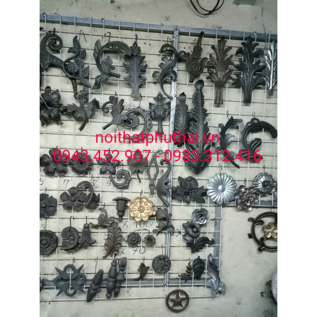 Hoa lá gang đúc nghệ thuật