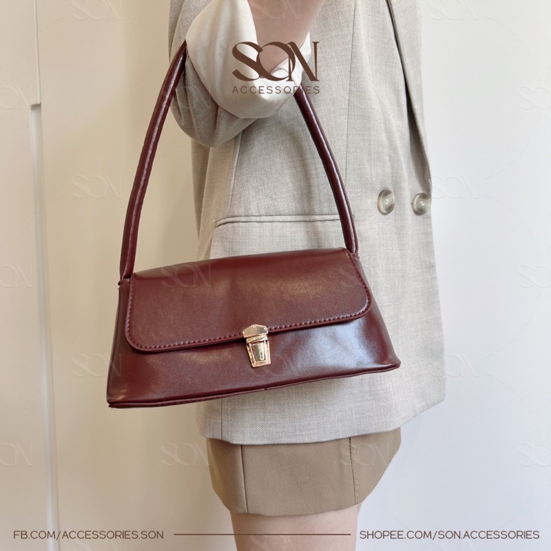 Túi xách nữ đeo vai kẹp nách da cá sấu/da trơn cài khóa son.accessories