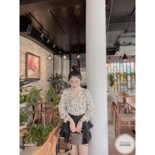 Sơ mi hoạ tiết báo dành cho nữ