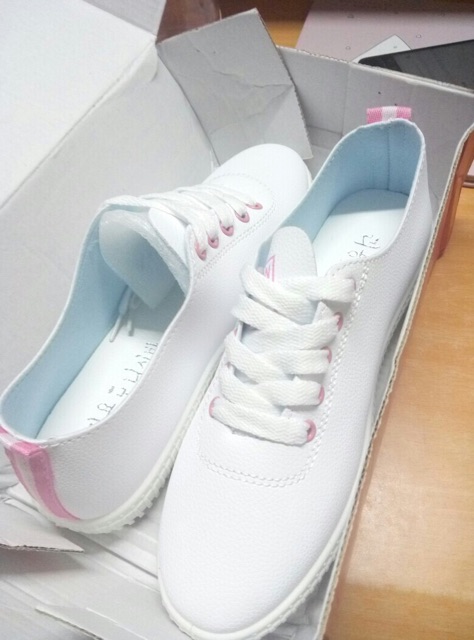 (HÀNG SẴN) Xả hàng giày nữ trắng xanh đen hồng QCCC | BigBuy360 - bigbuy360.vn