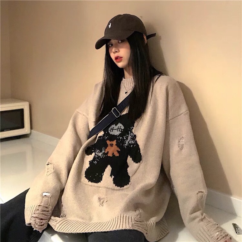[HÀNG OD]Áo len Sweater Cổ Tròn Dáng Rộng Phối Rách In Hình Gấu Kiểu Hàn Quốc Cá Tính kèm ảnh thât | BigBuy360 - bigbuy360.vn