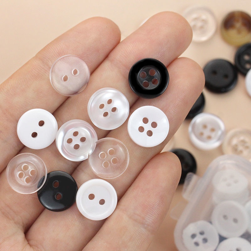 Nút Áo Sơ Mi Bằng resin Trong Suốt Bốn Mắt Hình Tròn 4.3