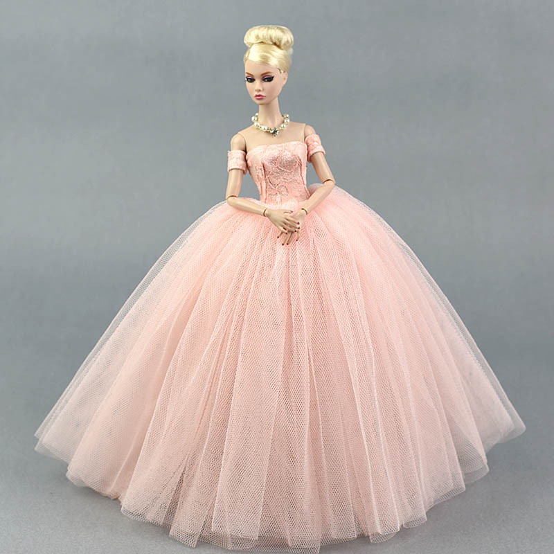 Đầm cưới hồng thời trang cho búp bê barbie