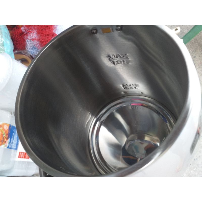 Ấm siêu tốc vỏ inox màu 1,8L hàng NAGAKAWA