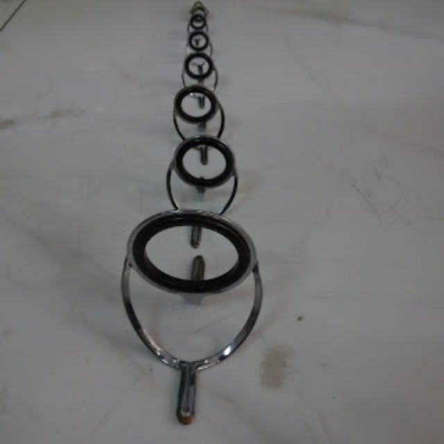 1 BỘ KHOEN CẦN CÂU