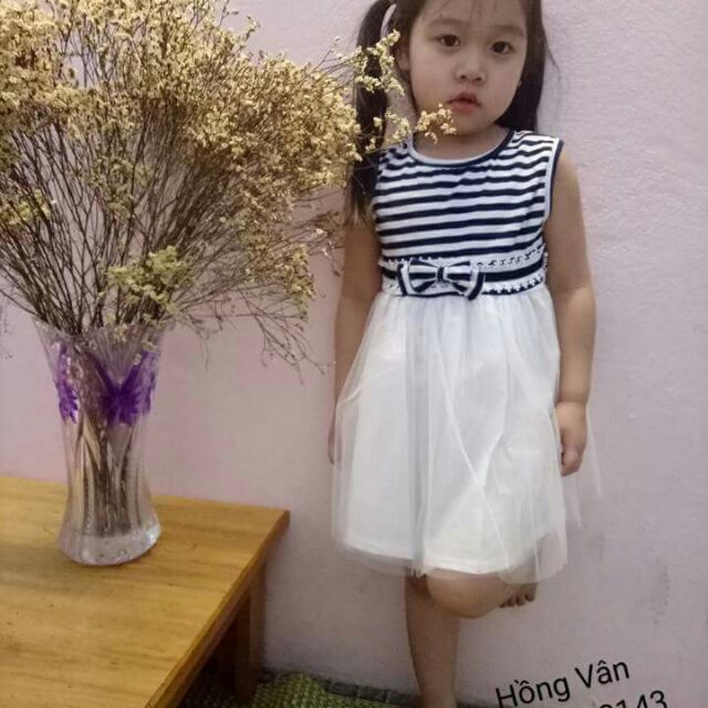 Quần áo, váy bé gái xinh yêu