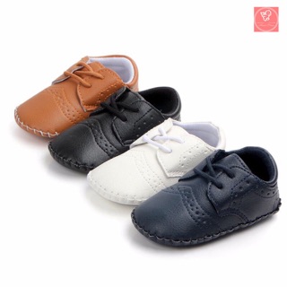 Giày xinh đón tết cho bé trai