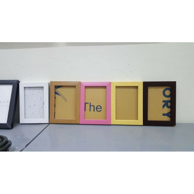 Bán sỉ /lẻ khung ảnh để bàn 13x18 tặng kèm chân để bàn, dùng keo gắn tiện lợi | BigBuy360 - bigbuy360.vn