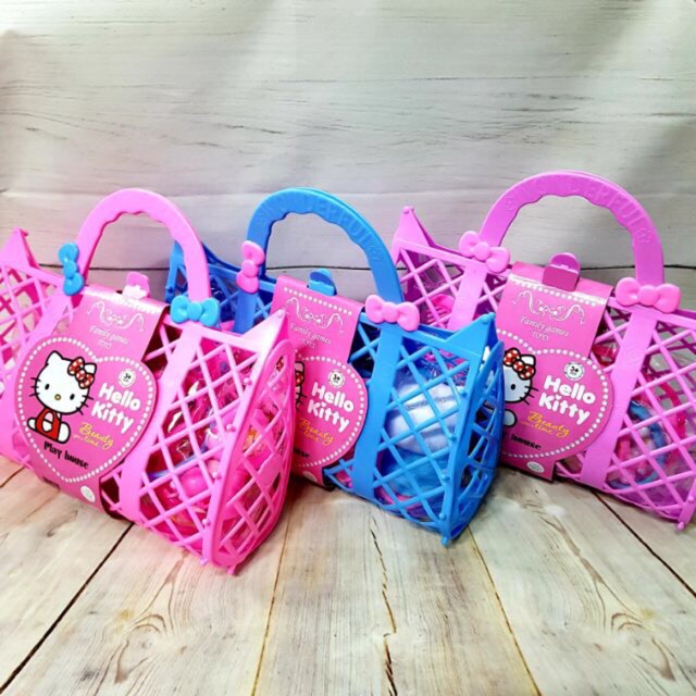 Giỏ xách đồ chơi trang điểm Hello Kitty nhiều chi tiết dành cho bé gái