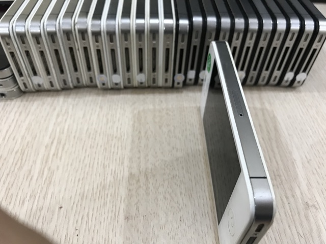 Điện Thoại iPhone 4S Quốc Tế 16GB Chạy IOS 6 Cài Sẵn Zalo, Facebook | BigBuy360 - bigbuy360.vn