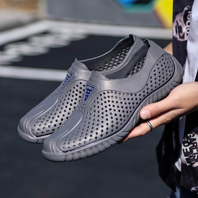 Breathable Fashion Men's Sports Shoes Size 40-45 " :