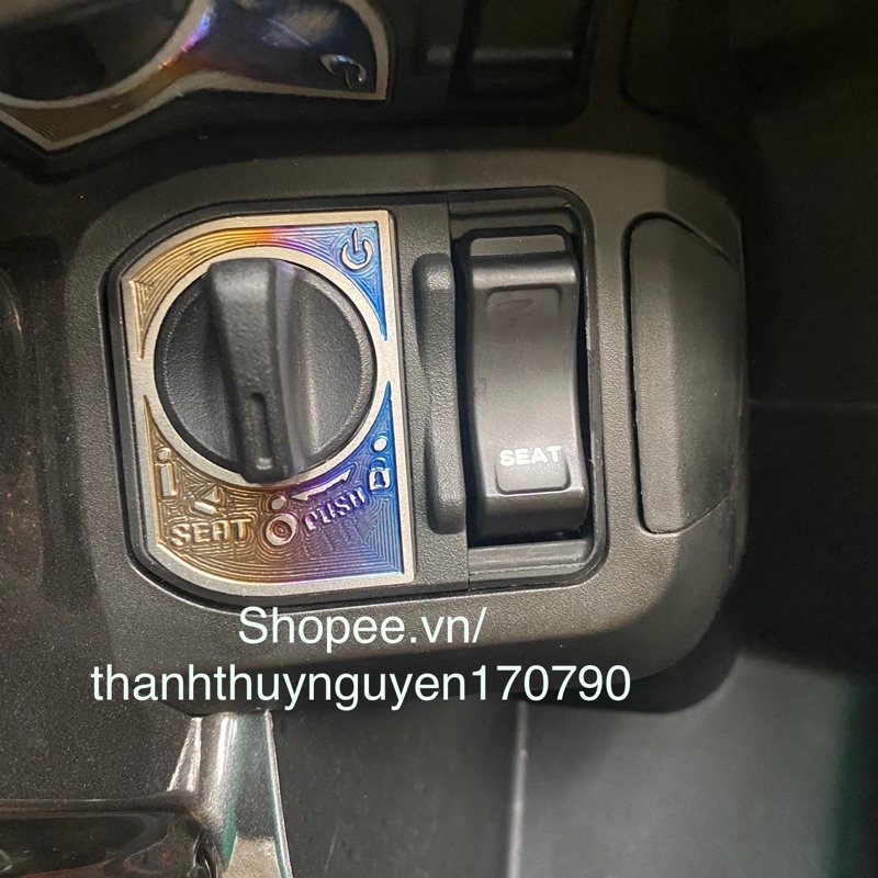 Dán Ổ Khoá AirBlade 2023 & VARIO 160 & WINNER X V3 & Lead 2022 & VISION 2021-2022 Titan