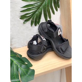 Giày sandal mickey mouse đen cho bé trai