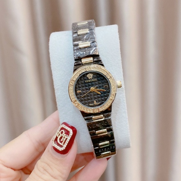 đồng hồ thời trang nữ Versace đeo tay dây thép không gỉ hàng đẹp thời trang cao cấp chống  nước bảo hành 12 tháng -DH14 | BigBuy360 - bigbuy360.vn