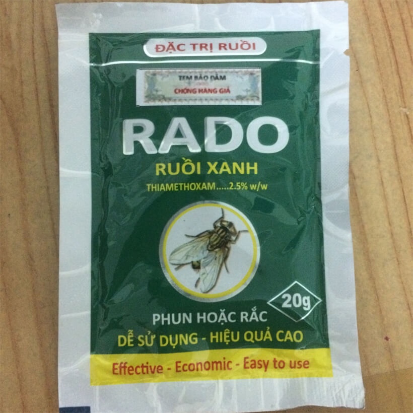 Siêu diệt ruồi RADO 20gr/gói - Dạng cốm dễ hòa tan làm giảm mật độ ruồi xung quanh rõ rệt