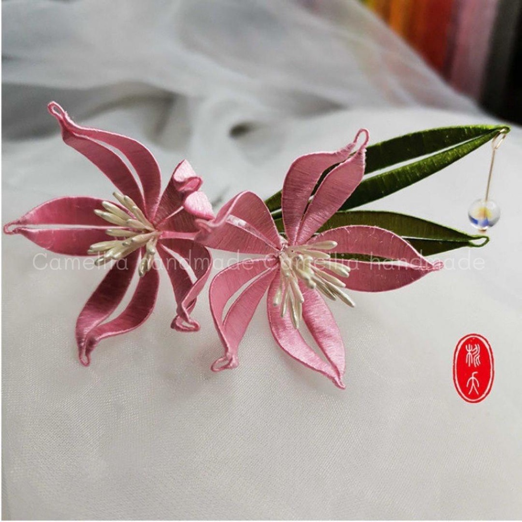 Suốt Chỉ Tơ Bóng Phản Quang Thêu Doll Face, Quấn Triền Hoa
