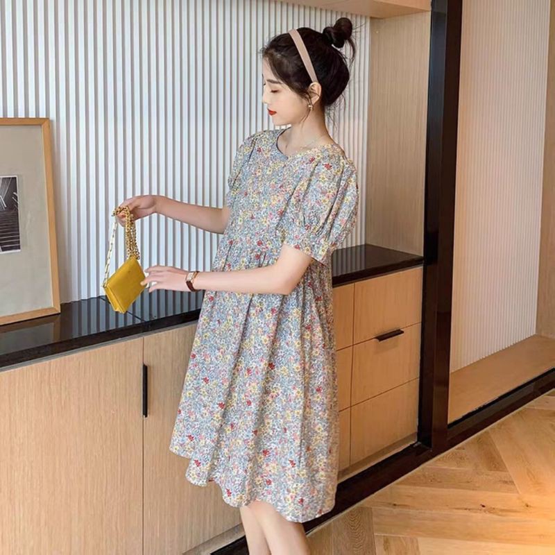 Đầm bầu hoa nhí