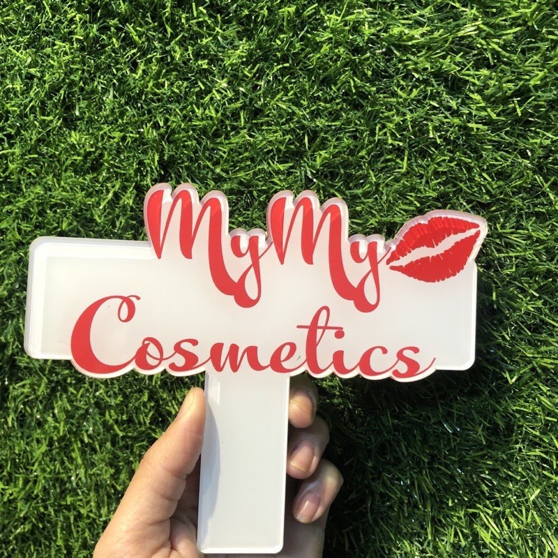 Bảng hiệu gỗ cầm tay shop in theo yêu cầu | BigBuy360 - bigbuy360.vn