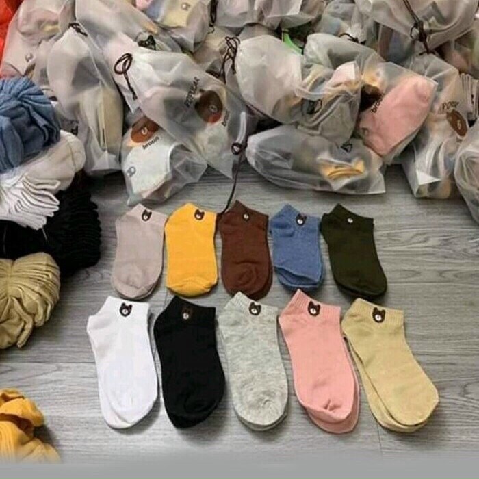 TẤT NỮ HÀN QUỐC CỔ LỬNG (Gấu và hoa cúc giao lẫn màu)