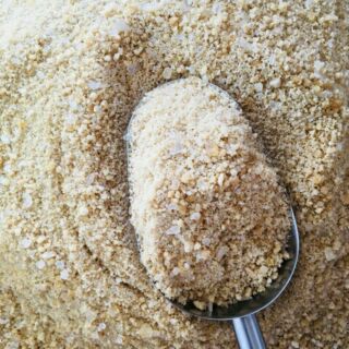 ĐƯỜNG CÁT LU MẬT MÍA