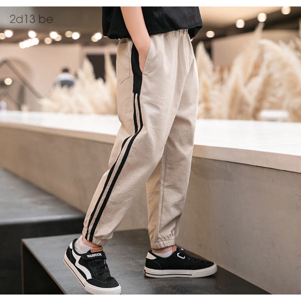 (MUA 2 QUẦN TẶNG 1 ÁO THUN CỘC TAY SIZE ĐẠI) Quần jogger đũi dài sọc viền VEMZKIDS cho bé trai bé gái (19-53kg)