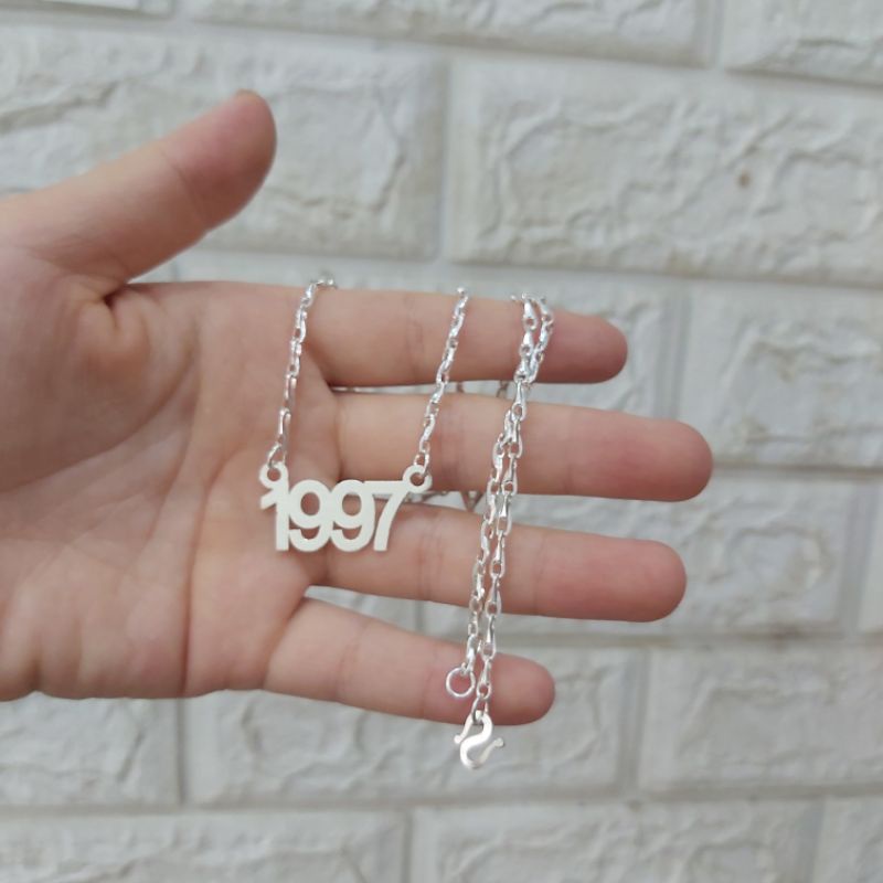 Dây chuyền bạc năm sinh số theo yêu cầu DaLiA Jewelry đủ màu vàng trắng chuẩn bạc ta S999