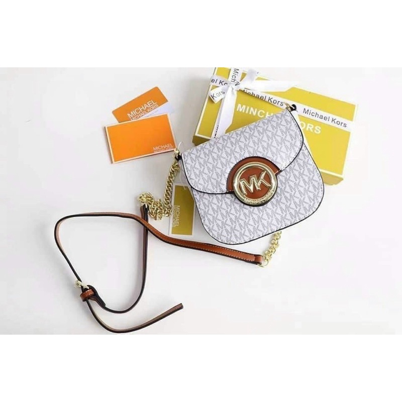 Túi MK dáng hộp