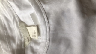 Áo phông trắng h&m dáng ôm