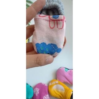GIÀY NỈ CHO BÉ