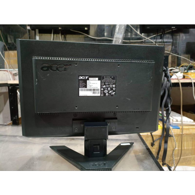 Màn hình lcd acer X153W, aoc 1619SW , 1620SW 15.6" đã qua sử dụng còn đẹp.