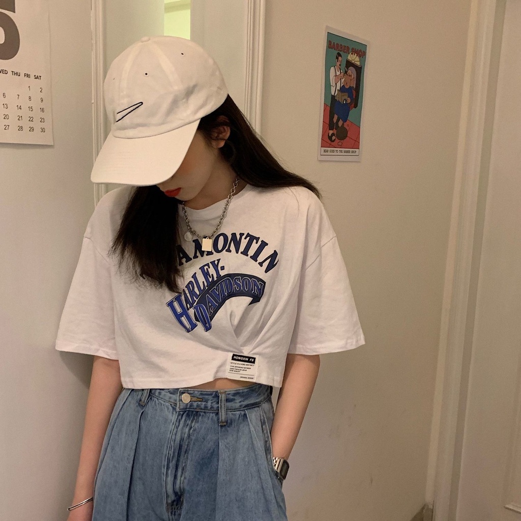 Áo Thun Tay Ngắn Dáng Rộng Họa Tiết Bất Đối Xứng Trẻ Trung