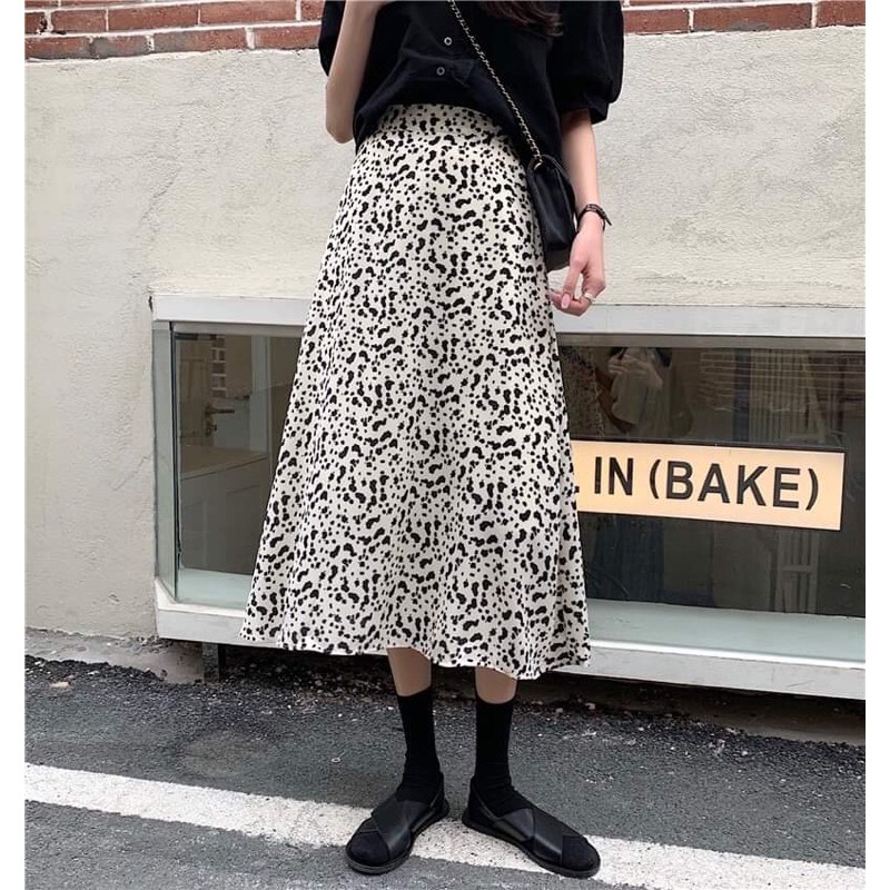 Chân váy hoa nhí dáng dài cạp chun | BigBuy360 - bigbuy360.vn