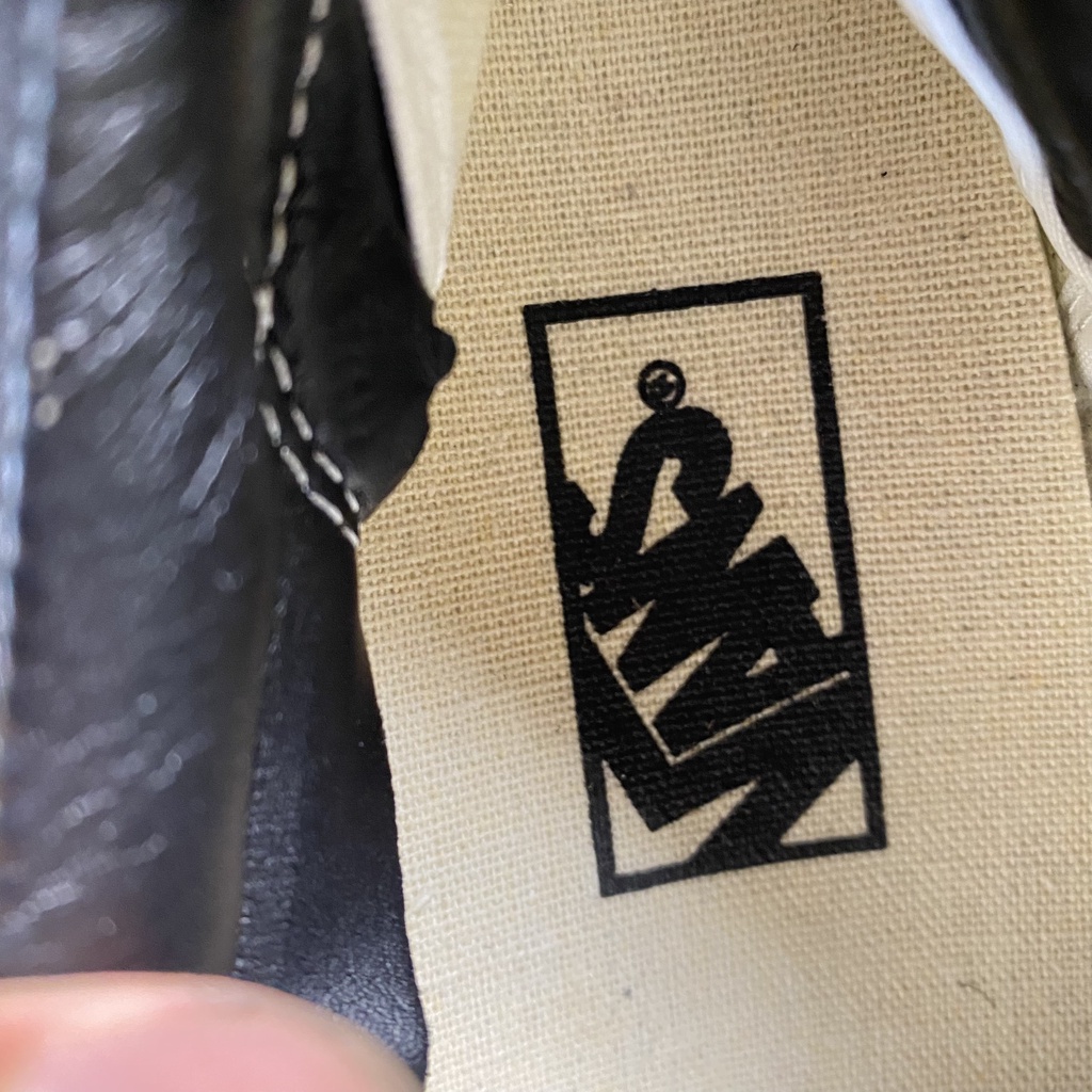 Giày đi học Vans Old Skool Black  - Hype Sneaker | Phiên bản 1:1 chuẩn.