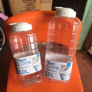 Bình Đựng Nước LOCK&LOCK Màu Trắng Bằng Nhựa Trong 1lít Và 1500ml