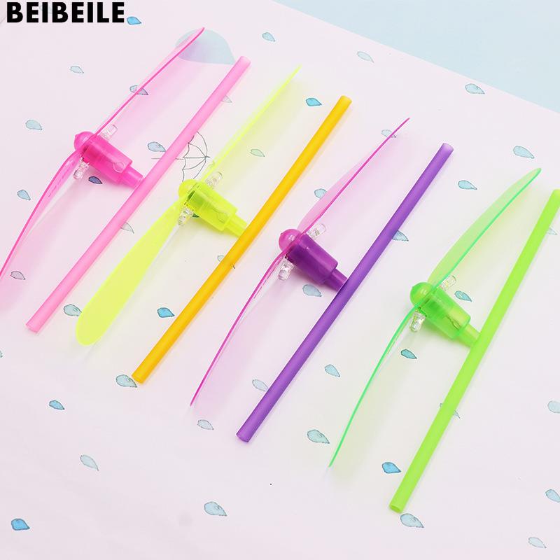 Chong Chóng Tre Phát Sáng