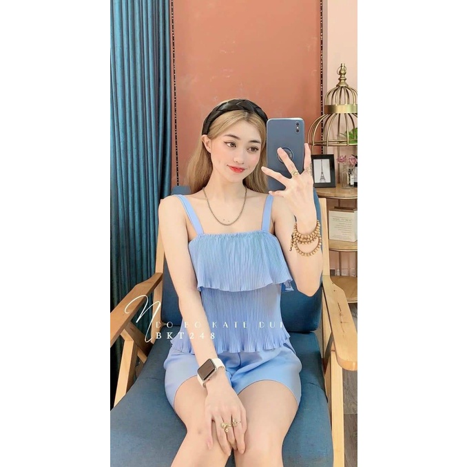 Đồ bộ đùi kate lụa 2 dây mặc nhà dập ly tầng