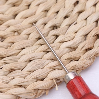Dùi đục lỗ tròn cán gỗ
