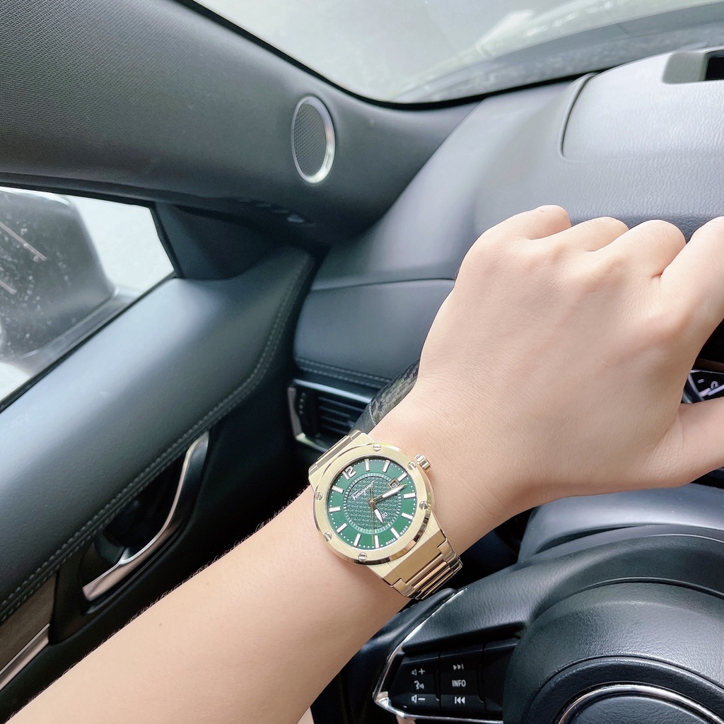 Đồng hồ nam Salvatore Ferragamo F80 xanh lục bảo chính hãng tại 1959watchluxury
