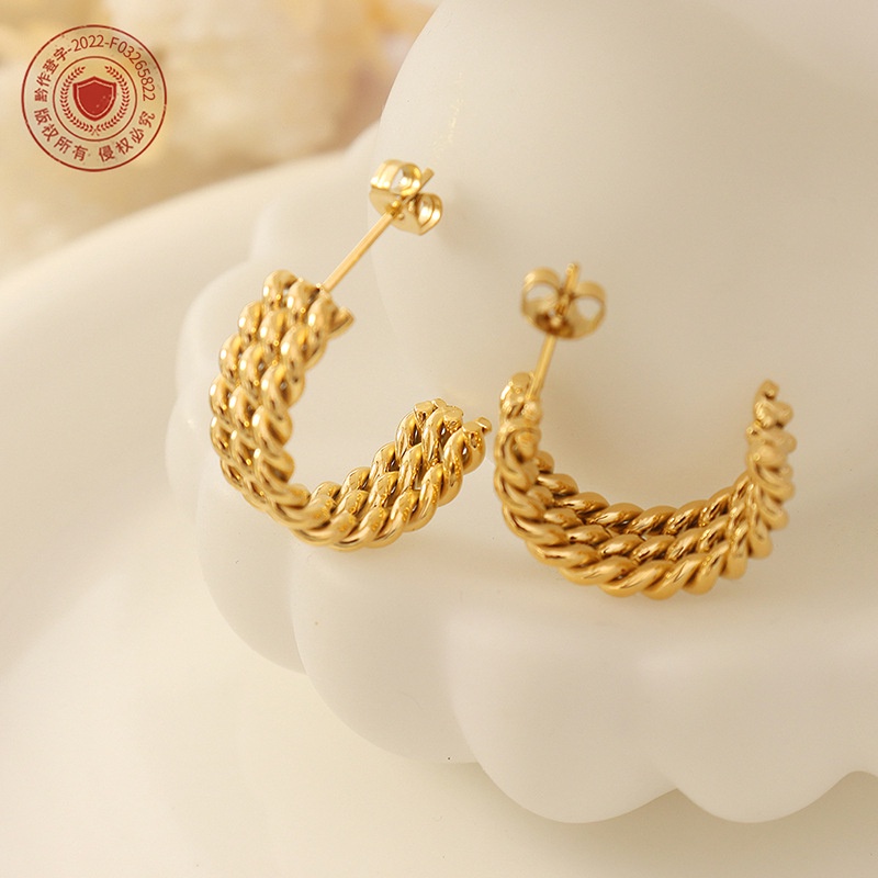 Bông Tai Bằng Thép Titan Mạ Vàng 18K Hình Chữ C Phong Cách Retro Pháp Cho Nữ F608-9