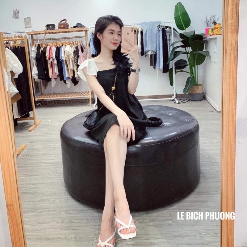 Đầm đen dáng xuông phối tay bèo tiểu thư | BigBuy360 - bigbuy360.vn