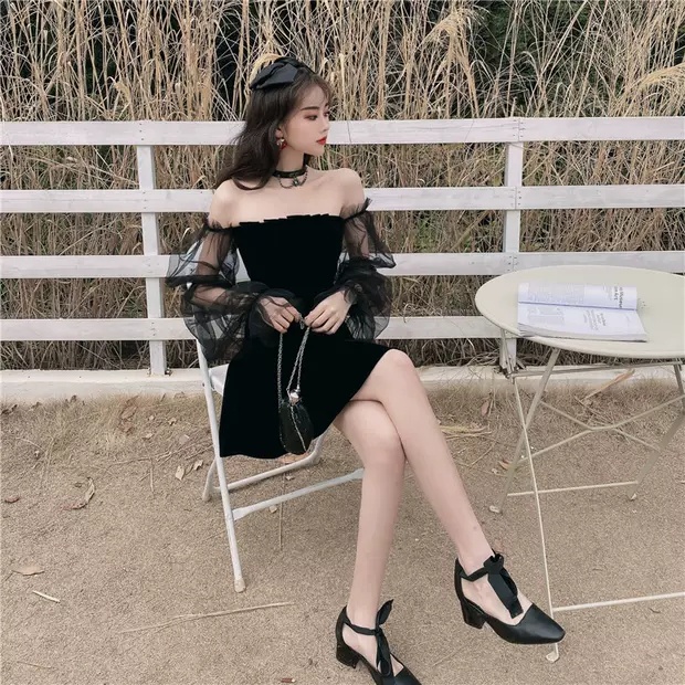 Beryl🌻Đầm🍄Váy tay phồng nữ mới Váy lưới trễ vai gợi cảm màu đen