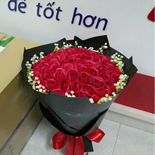 Hoa hồng sáp 66 bông