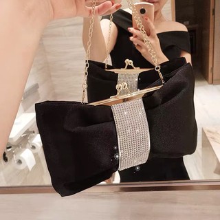 Order clutch ví đính đá