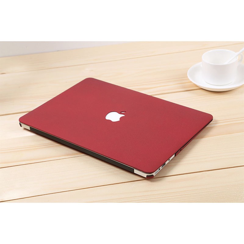 [Mã ELFLASH2 hoàn 10K xu đơn 20K] Combo Ốp Macbook Màu Đỏ Đô (Tặng Kèm Miếng Dán Màn Hình Và Set Nút Chống | BigBuy360 - bigbuy360.vn