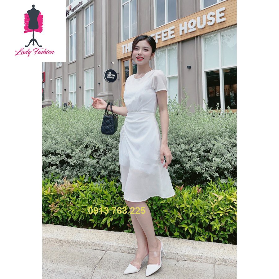 [Nhập mã THOIKL123 giảm ngay 10k] Đầm Dạo Phố Nhấn Eo Chuỗi Ngọc - D024