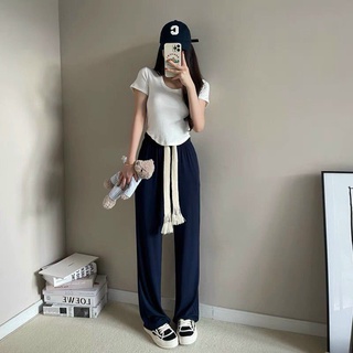 Áo croptop tay ngắn
