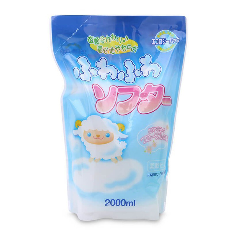 Nước xả vải FUWA 2000ml- hàng nội địa Nhật bản