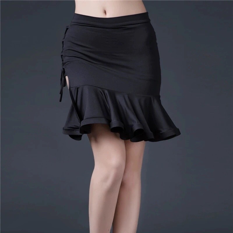 VÁY KHIÊU VŨ HÀNG CÓ SẴN